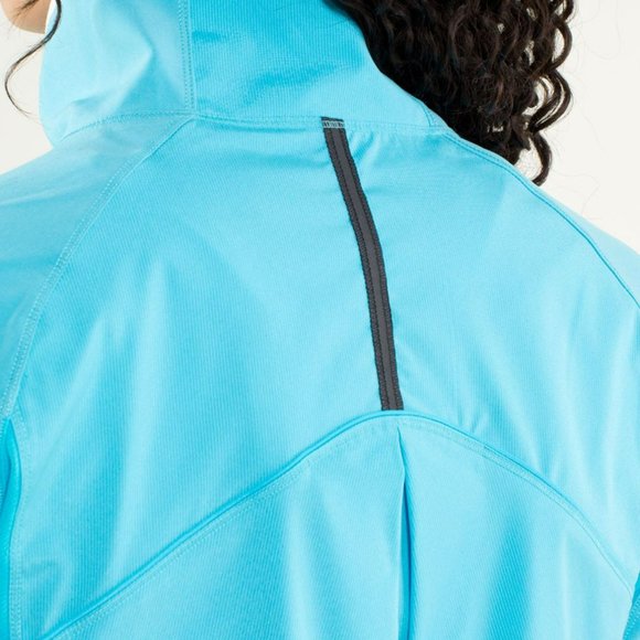 Lululemon Run Track Attack Jacket Size 4 NWOT - Picture 4 of 7